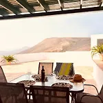 Lanzarote Moon Тиас