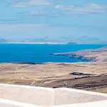 Lanzarote Moon 빌라 티아즈